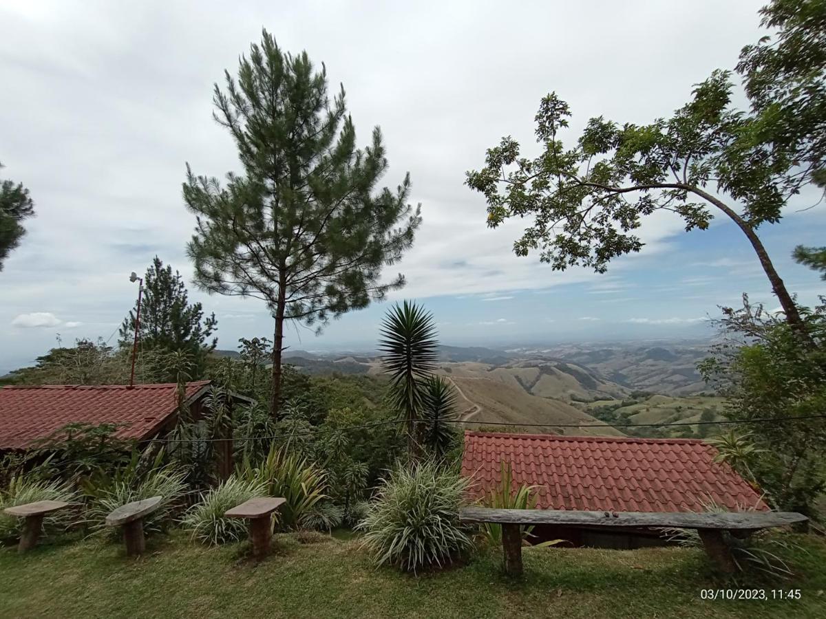 Cabanas Don Camilo Albergue De Montana Cabecera de Canas エクステリア 写真