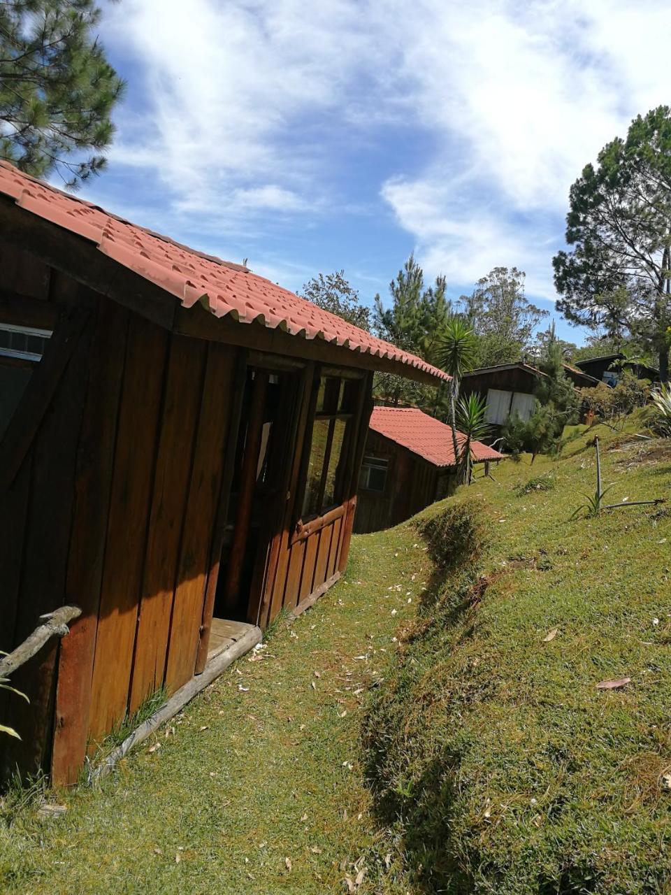Cabanas Don Camilo Albergue De Montana Cabecera de Canas エクステリア 写真